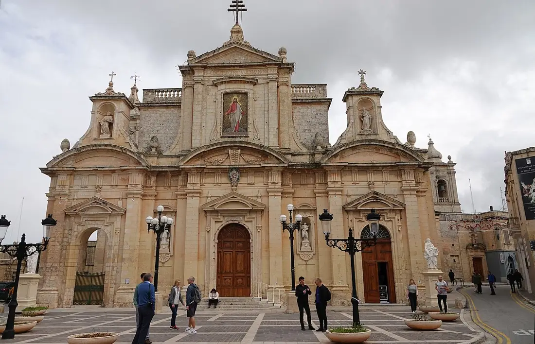St Paul's Square, Rabat